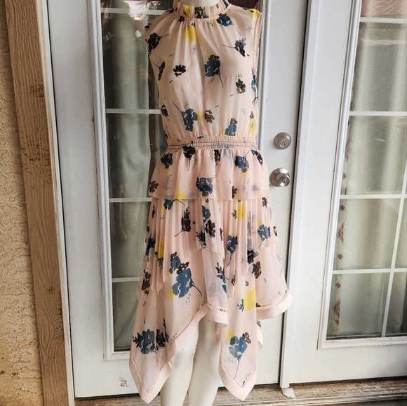 Self-Portrait Asymmetric Graphic Floral-Print Dress - Picture 7 of 9